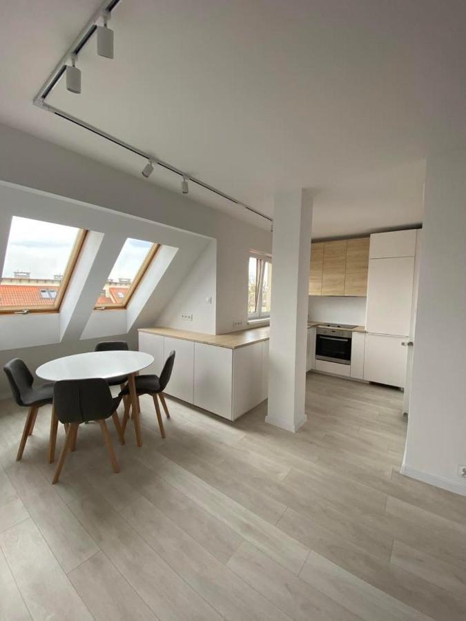 3 Pokojowy Nowoczesny Apartament Z Widokiem Na Jeziorak Apartment Илава Екстериор снимка